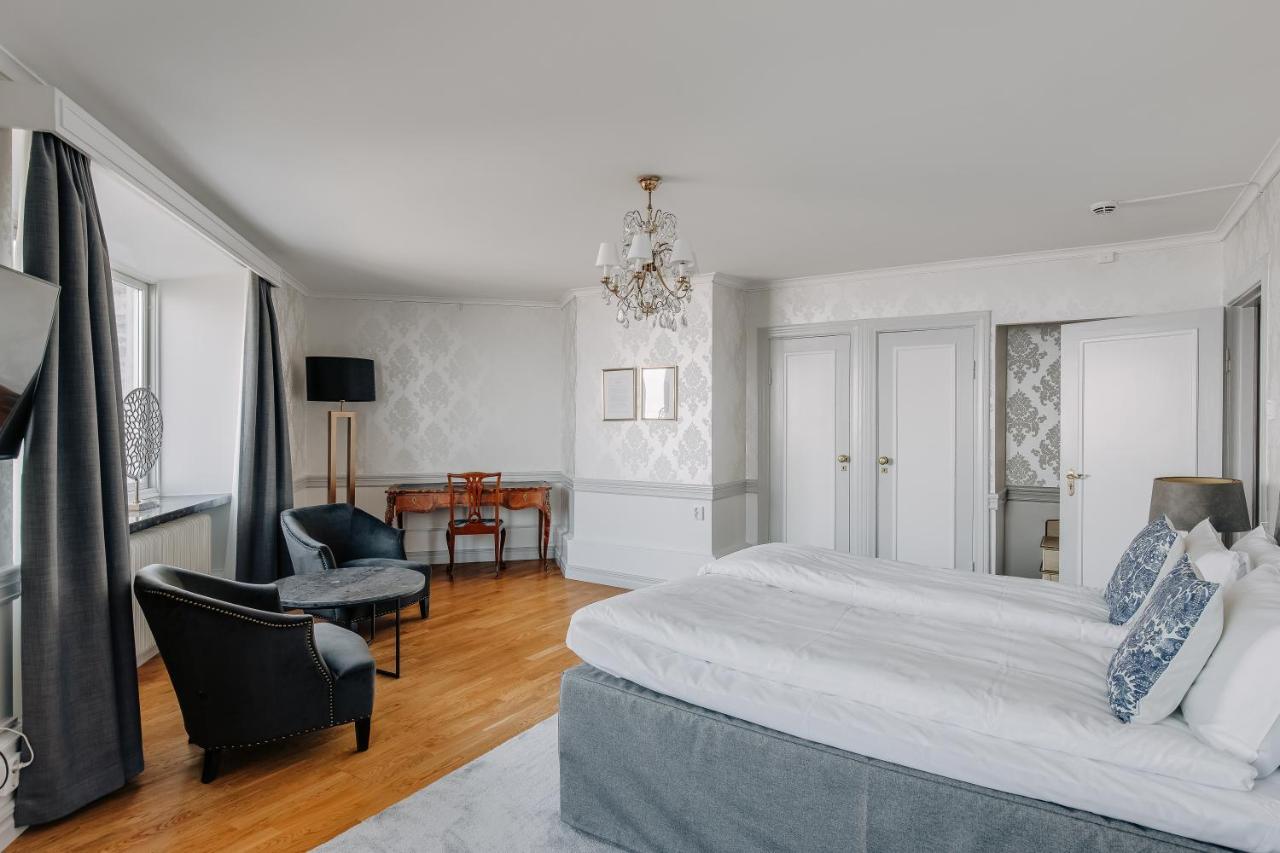 Hotel Gyllene Uttern Gränna エクステリア 写真