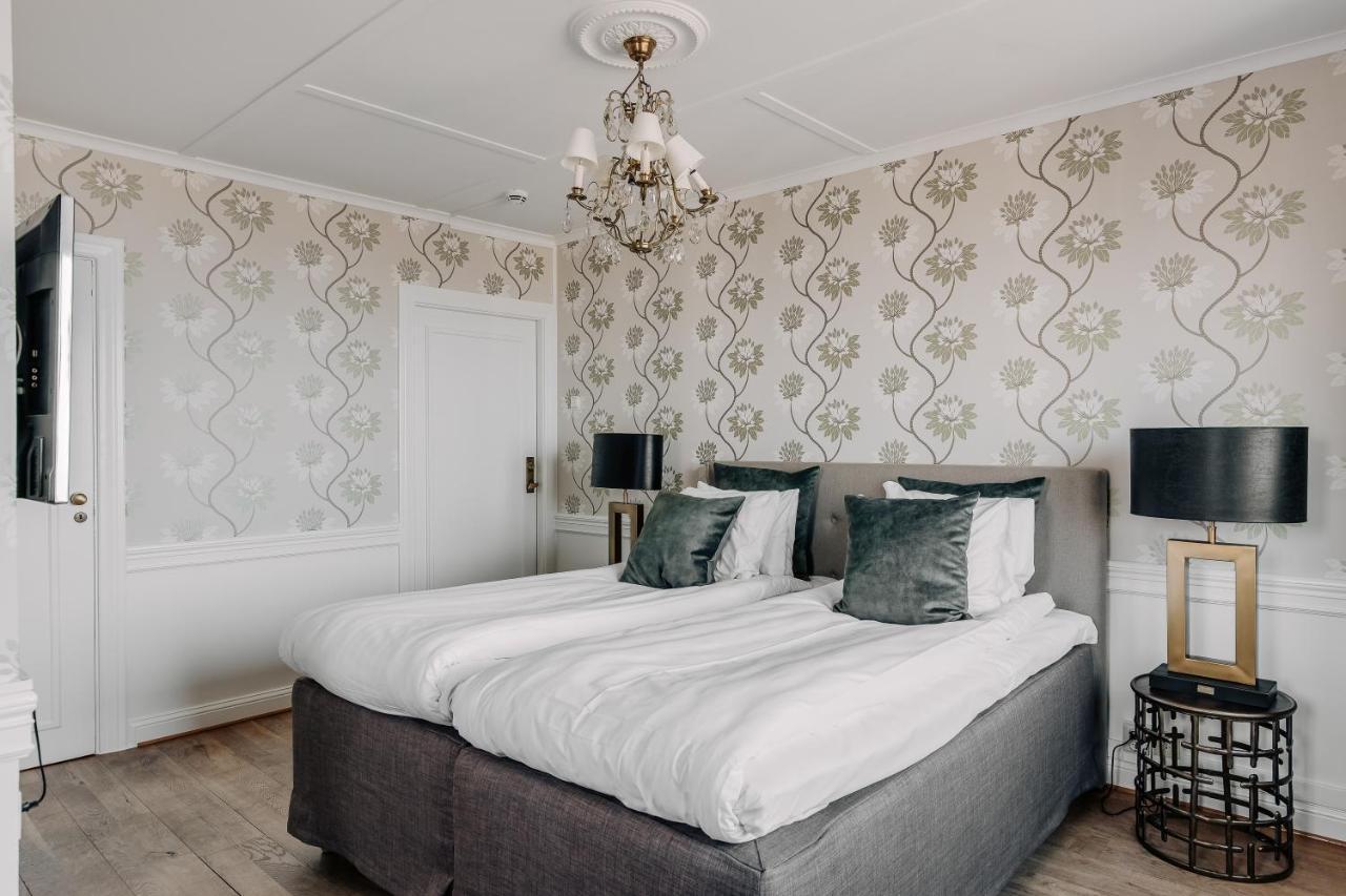 Hotel Gyllene Uttern Gränna エクステリア 写真