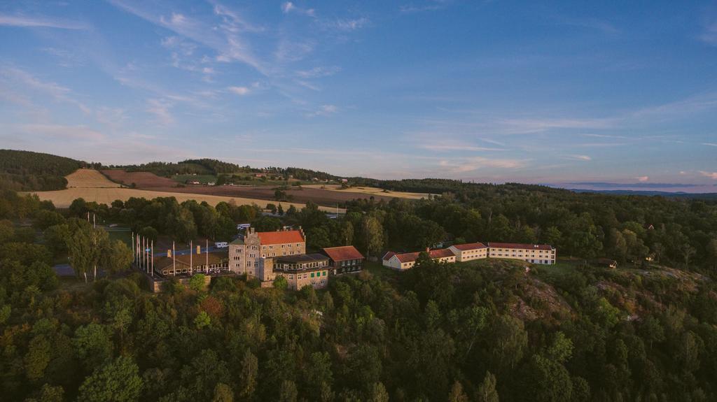 Hotel Gyllene Uttern Gränna エクステリア 写真