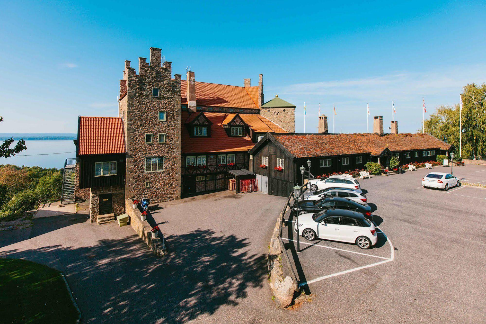 Hotel Gyllene Uttern Gränna エクステリア 写真